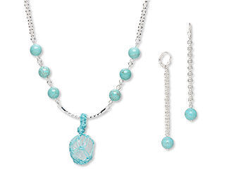 Single-Strand Necklace and Earring Set