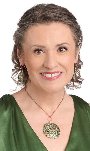 Model wearing Design Idea N E 3 A Single-Strand Necklace and Earring Set with Crystal Passions&reg; Flat Backs and Metal Sheet