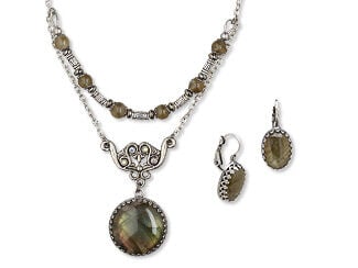 Single-Strand Necklace and Earrings Set