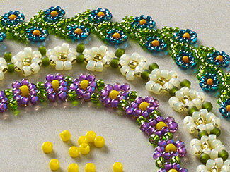 How to Bead a Daisy Chain Stitch