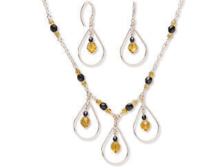 Single-Strand Necklace and Earring Set