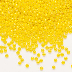 Seed bead, Preciosa Ornela Czech glass, pkg/50g, #11 rocaille, opaque rainbow yellow, (84130).