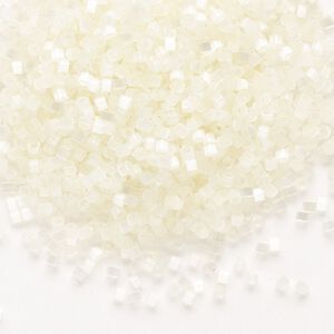 Seed bead, Delica&reg;, glass, pkg/50g, #11 round, opaque silk satin glazed luster cream (DB-0672).