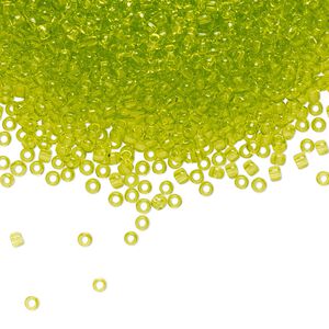Seed bead, TOHO BEADS&reg;, glass, pkg/7.5g, #11 round, transparent lime green (TR-11-4).