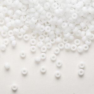 Seed bead, Miyuki, glass, pkg/250g, #8 rocaille, opaque white, (RR-402).