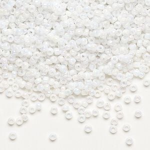 Seed bead, Dyna-Mites&trade;, glass, pkg/1/2kg, #11 round, opaque rainbow white, (743R 11/0 RR).