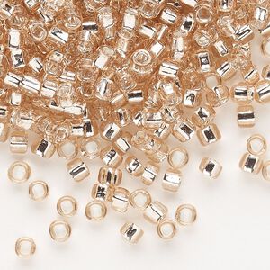 Seed bead, Dyna-Mites&trade;, glass, silver-lined translucent light pink, #6 round with square hole. Sold per 1/2 kilogram pkg.