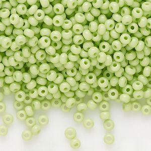 Seed bead, Preciosa Ornela Czech glass, pkg/500g, #11 rocaille, opaque pale green, (53410).
