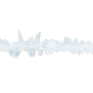 Bead, matte glass, translucent sky blue, small to extra-large chip. Sold per 30-inch strand.