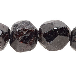 Garnet 1pkg1, faceted nugget bead, 15 inch medium