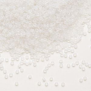 Seed bead, Miyuki, glass, pkg/35g, #15 rocaille, translucent opal alabaster base (RR-550).