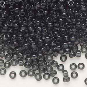 Seed bead, Dyna-Mites&trade;, glass, transparent grey, #6 round. Sold per 1/2 kilogram pkg.