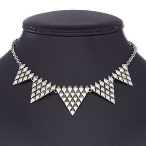 Necklace, antique silver-coated plastic with antique silver-plated steel and "pewter" (zinc-based alloy), 24x24x21mm-34x34x31mm graduated triangle, 16 inches with 2-1/2 inch extender chain and lobster claw clasp. Sold individually.