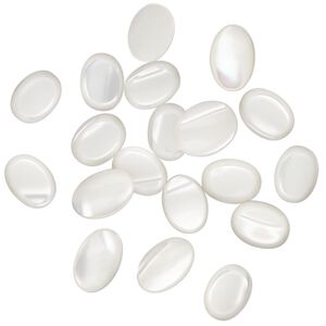 Cabochon, mother-of-pearl shell (bleached), 8x6mm-9x7mm non-calibrated oval. Sold per pkg of 20.
