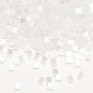 Seed bead, Dyna-Mites&trade;, glass, pkg/1/2 kilogram, #8 cut-off round, translucent silky eggshell.