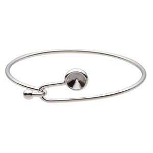 Bracelet, Almost Instant Jewelry&reg;, bangle, imitation rhodium-finished brass, 17mm wide with SS39 rivoli glue-in setting and hook closure, 7-1/2 inches. Sold individually.