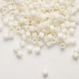 Seed bead, Delica&reg;, glass, pkg/250g, #8 round, opaque matte glazed luster cream (DBL-0352).