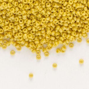 Seed bead, Miyuki, glass, pkg/250g, #15 rocaille, opaque matte rainbow citron, (RR-4692).