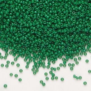Seed bead, Miyuki, glass, pkg/35g, #15 rocaille, opaque outside dyed green, (RR-1481).