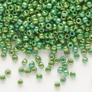 Seed bead, Dyna-Mites&trade;, glass, opaque rainbow jade green, #8 round. Sold per 1/2 kilogram pkg.