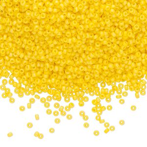 Seed bead, Miyuki, glass, pkg/35g, #15 rocaille, opaque matte rainbow canary, (RR-404D/FR).