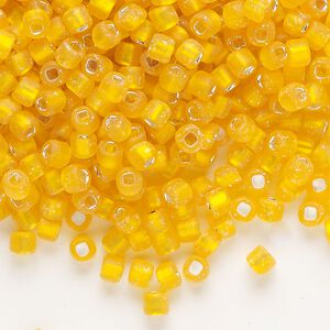 Seed bead, Dyna-Mites&trade;, glass, silver-lined translucent matte orange, #6 round with square hole. Sold per 1/2 kilogram pkg.