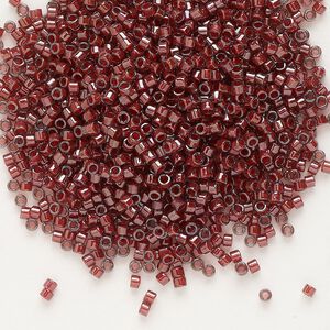 Seed bead, Delica&reg;, glass, pkg/7.5g, #11 round, translucent cranberry-lined luster crystal clear (DB-0280).