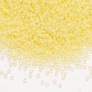 Seed bead, Miyuki, glass, pkg/250g, #15 rocaille, translucent yellow-lined luster crystal clear (RR-201).