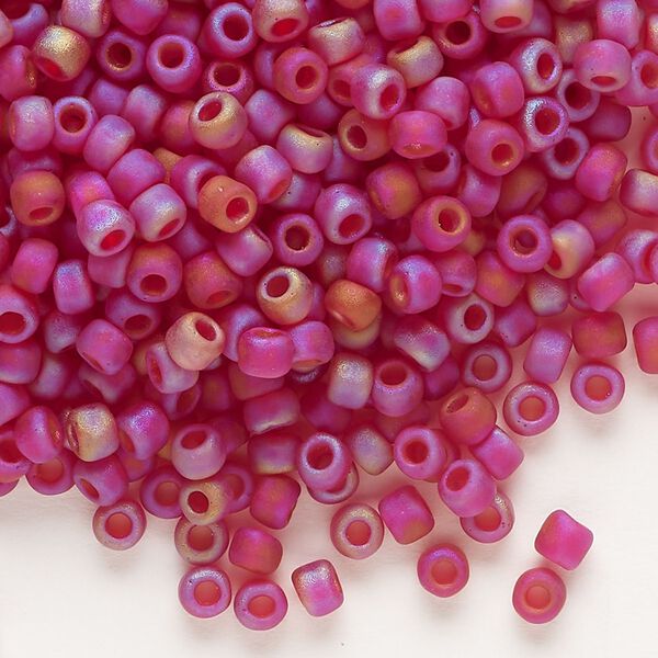 Seed bead, Dyna-Mites&trade;, glass, transparent frosted rainbow ruby red, #6 round. Sold per 1/2 kilogram pkg. image number 0
