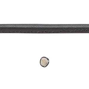 Cord, leather and cotton (dyed), black, 4mm zigzag-stitched round. Sold per 5-yard section.