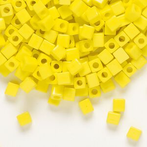 Seed bead, Miyuki, glass, pkg/25g, 3.5-3.7mm square, opaque yellow (SB-404).