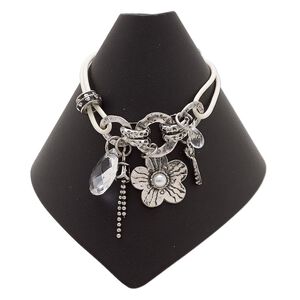 Bracelet, acrylic / plastic / antique silver-plated copper / steel / "pewter" (zinc-based alloy), cream and clear, 7 inches with 2-1/2 inch extender chain and lobster claw clasp. Sold individually.
