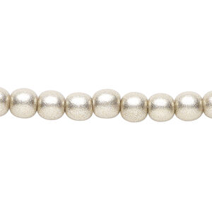 Bead 1pkg1, Taiwanese cheesewood (coated), painted metallic platinum, 5-6mm round, 15-1/2 to 16 inches.