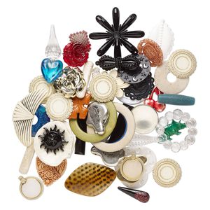 Component, acrylic, mixed colors, 1-inch to 3-3/4x2-inch vintage mixed shapes. Sold per 1-pound pkg.