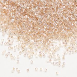 Seed bead, Delica&reg;, glass, pkg/50g, #15 round, translucent rainbow pink mist (DBS-1243).