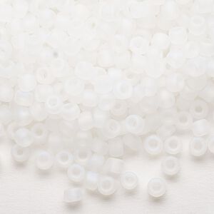 Seed bead, Dyna-Mites&trade;, glass, translucent matte rainbow clear, #6 round. Sold per 40-gram pkg.